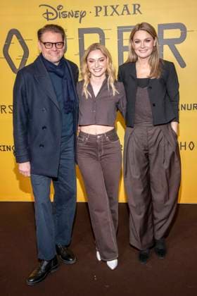 abb Max Giermann, Alina Khani, Martina Hill auf dem schwarzen Teppich beim Special Screening von Hoppers im Zoo Palast Berlin Sonntag 01.03.2026 in Berlin Berlin Deutschland