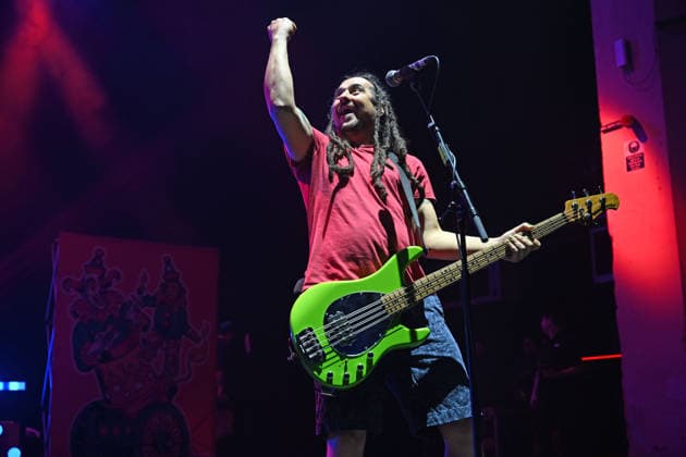 Less Than Jake performing at Brixton Academy LONDON, ENGLAND - MARCH 01: Roger Lima of ˜Less Than Jake™ performing at Brixton Academy on March 01, 2026 in London, England. CAP MAR MAR Great Britain Copyright: xMartinxHarris CapitalxPicturesx