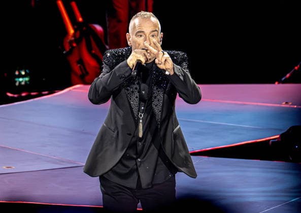 02.03.2026, xlakx, Entertainment, Eros Ramazzotti - Una Storia Importante - World Tour v.l.Eros Ramazzotti auf seiner World Tour Una Storia Importante in der Uber Arena Berlin. Berlin