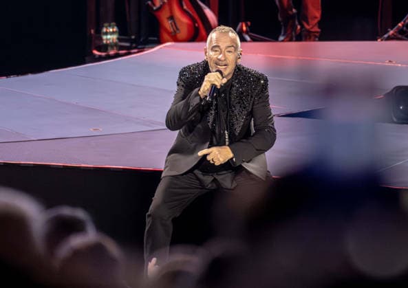 02.03.2026, xlakx, Entertainment, Eros Ramazzotti - Una Storia Importante - World Tour v.l.Eros Ramazzotti auf seiner World Tour Una Storia Importante in der Uber Arena Berlin. Berlin