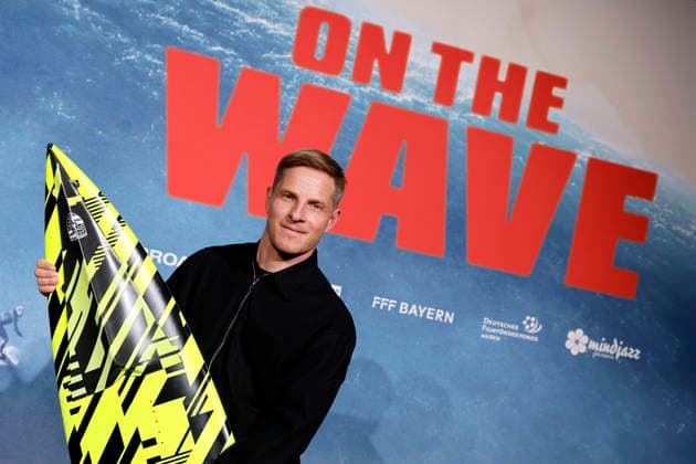 Extremsportler Sebastian Steudtner bei der Premiere des Films On the Wave im Cinedom Köln. Köln, 02.03.2026 NRW Deutschland Copyright: xChristophxHardtx