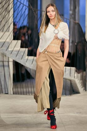 PFW - Weinsanto Runway A model walks the runway during the Weinsanto Womenswear Fall Winter 2026-2027 show as part of Paris Fashion Week on March 02, 2026 in Paris, France. Photo by Jana Call me J ABACAPRESS.COM Paris Ile de France France  Copyright: xJanaxCallxmexJ ABACAx