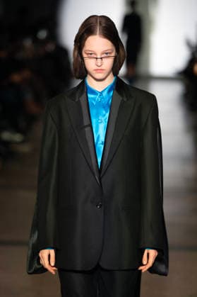 PFW - Julie Kegels Runway A model walks the runway during the Julie Kegels Womenswear Fall Winter 2026-2027 show as part of Paris Fashion Week on March 02, 2026 in Paris, France. Photo by Alain Gil Gonzalez ABACAPRESS.COM Paris France  Copyright: xGonzalezxAlain-Gil ABACAx