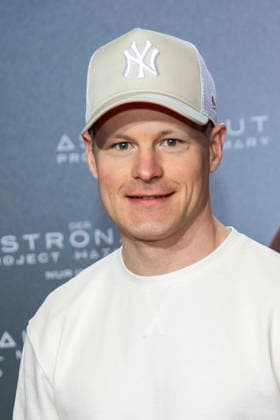 abb Amadei Weiland, Parkour Weltmeister und Social Media Creator zu Gast auf dem roten Teppich beim Special Screenings des Films Der Astronaut - Project Hail Mary im UCI Luxe East Side Gallery am Montag 02.03.2026 in Berlin Berlin Deutschland