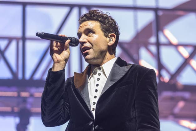 Music Concert - MIKA - Spinning Out Tour Mika performs the Spinning Out Tour on March 02, 2025 at Unipol Arena, Bologna, Italy. Casalecchio di Reno Unipol Arena Italy Copyright: xEmanuelaxVertollix xLiveMediax LPM_2323043