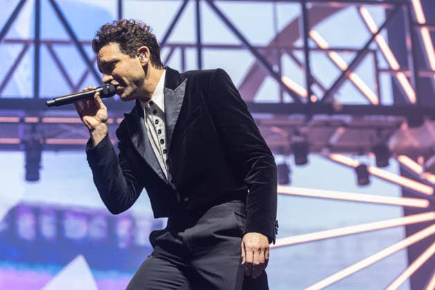 Music Concert - MIKA - Spinning Out Tour Mika performs the Spinning Out Tour on March 02, 2025 at Unipol Arena, Bologna, Italy. Casalecchio di Reno Unipol Arena Italy Copyright: xEmanuelaxVertollix xLiveMediax LPM_2323044