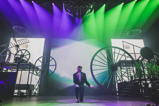 Music Concert - MIKA - Spinning Out Tour Mika performs the Spinning Out Tour on March 02, 2025 at Unipol Arena, Bologna, Italy. Casalecchio di Reno Unipol Arena Italy Copyright: xEmanuelaxVertollix xLiveMediax LPM_2323045