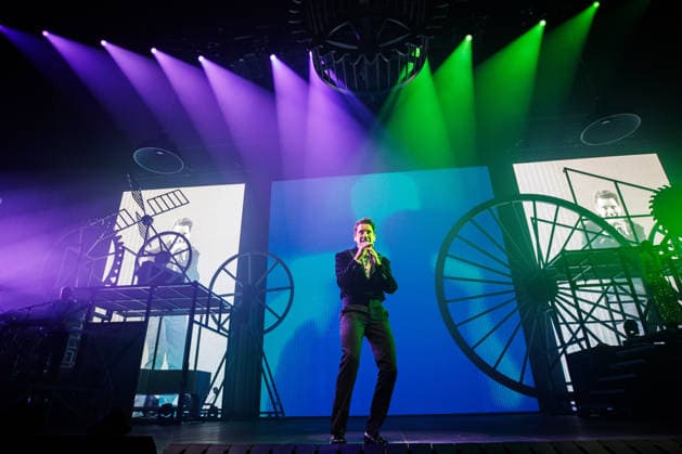 Music Concert - MIKA - Spinning Out Tour Mika performs the Spinning Out Tour on March 02, 2025 at Unipol Arena, Bologna, Italy. Casalecchio di Reno Unipol Arena Italy Copyright: xEmanuelaxVertollix xLiveMediax LPM_2323050