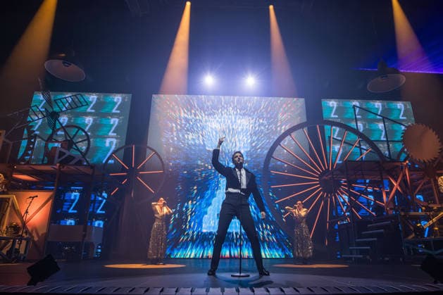 Music Concert - MIKA - Spinning Out Tour Mika performs the Spinning Out Tour on March 02, 2025 at Unipol Arena, Bologna, Italy. Casalecchio di Reno Unipol Arena Italy Copyright: xEmanuelaxVertollix xLiveMediax LPM_2323054