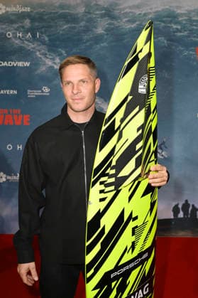 Sebastian Steudtner bei der Weltpremiere des Dokumentarfilms On The Wave im Cinedom. Köln, 02.03.2026