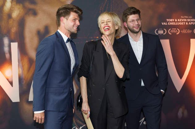 Tobias Schmutzler, Katja Eichinger und Kevin Schmutzler bei der Premiere des Kinofilms Nawi - Dear Future Me in der Astor Film Lounge im Arri. München, 02.03.2026
