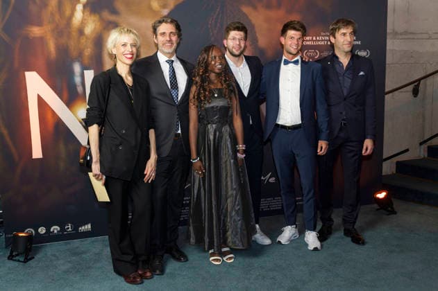 Katja Eichinger, Ludwig Prinz von Bayern, Michelle Lemuya Ikeny, Kevin Schmutzler, Tobias Schmutzler und Gast bei der Premiere des Kinofilms Nawi - Dear Future Me in der Astor Film Lounge im Arri. München, 02.03.2026