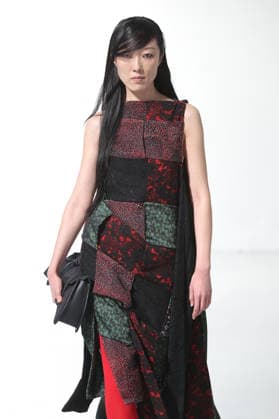 PFW - Maitrepierre Runway A model walks the runway during the Maitrepierre Womenswear Fall Winter 2026-2027 show as part of Paris Fashion Week on March 3, 2026 in Paris, France. Photo by Alain Gil Gonzalez ABACAPRESS.COM Paris France  Copyright: xGonzalezxAlain-Gil ABACAx