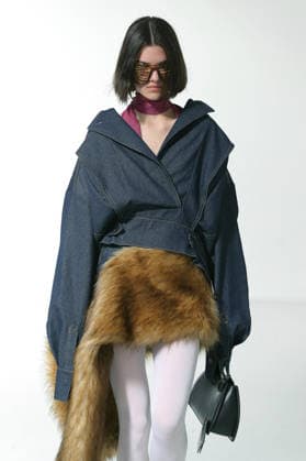 PFW - Maitrepierre Runway A model walks the runway during the Maitrepierre Womenswear Fall Winter 2026-2027 show as part of Paris Fashion Week on March 3, 2026 in Paris, France. Photo by Alain Gil Gonzalez ABACAPRESS.COM Paris France  Copyright: xGonzalezxAlain-Gil ABACAx