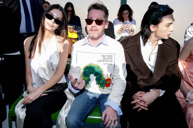 Emily Ratajkowski, Macaulay Culkin and Hyunjin at the Front Row of Christian Dior Collection Femme Prêt à Porter Automne Hiver 2026 2027 fashion show during Paris Fashion Week PFW at Jardin des Tuileries, in Paris, France, on March 3rd, 2026 Olivier Borde Bestimage Front Row of Christian Dior Women Ready to Wear Fall Winter 2026 2027 Collection fashion show, during Paris Fashion Week at Jardin des Tuileries, in Paris, France, on March 3rd, 2026 Paris France Copyright: xOLIVIERxBORDEx xBESTIMAGExOLIVIERxBORDEx xBESTIMAGEx