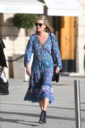 PFW - Kate Moss Arrives at The Ritz Kate Moss arrives at the Ritz hotel during Paris Fashion Week in Paris. Paris, France, March 3, 2026. Photo by Florian Poitout ABACAPRESS.COM Paris France  Copyright: xPoitoutxFlorian ABACAx