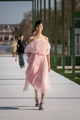 PFW - Dior Runway A model walks the runway during the Christian Dior Womenswear Fall Winter 2026-2027 show as part of Paris Fashion Week on March 3, 2026 in Paris, France. Photo by Alexis Jumeau ABACAPRESS.COM Paris France  Copyright: xJumeauxAlexis ABACAx