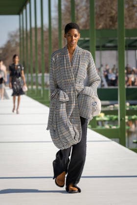 PFW - Dior Runway A model walks the runway during the Christian Dior Womenswear Fall Winter 2026-2027 show as part of Paris Fashion Week on March 3, 2026 in Paris, France. Photo by Alexis Jumeau ABACAPRESS.COM Paris France  Copyright: xJumeauxAlexis ABACAx