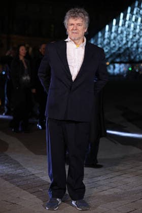 PFW Le Grand Diner du Louvre Arrivals Photocall Michel Gondry attending the Le Grand Diner du Louvre Arrivals Photocall at the Musee du Louvre as part of Paris Fashion Week on March 03, 2026 in Paris, France. Photo by Jerome Dominé ABACAPRESS.COM Paris France  Copyright: xDominexJerome ABACAx