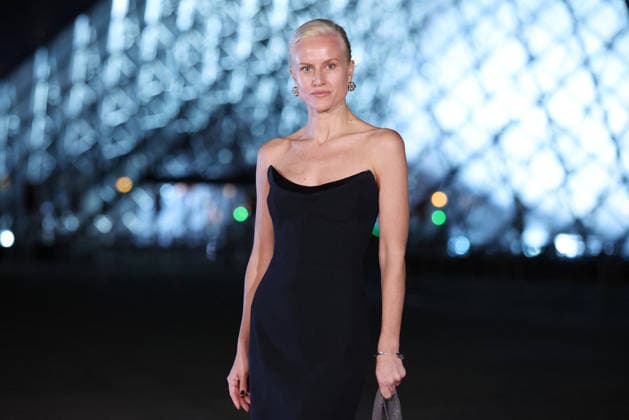 PFW Le Grand Diner du Louvre Arrivals Photocall Olympia Scarry attending the Le Grand Diner du Louvre Arrivals Photocall at the Musee du Louvre as part of Paris Fashion Week on March 03, 2026 in Paris, France. Photo by Jerome Dominé ABACAPRESS.COM Paris France  Copyright: xDominexJerome ABACAx