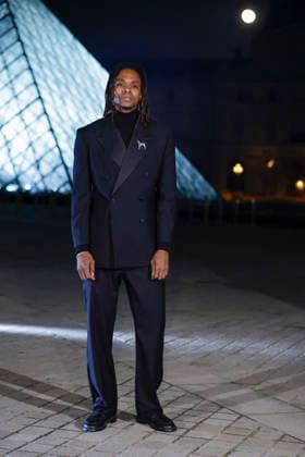 Enzo Lefort - Le Grand Diner du Louvre, à Paris France, le 3 mars 2026 Olivier Borde Bestimage Photocall of Le Grand Diner du Louvre , France, March 3rd , 2026 Olivier Borde Paris France  Copyright: xOLIVIERxBORDEx xBESTIMAGExOLIVIERxBORDEx xBESTIMAGEx