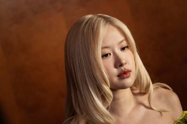 PFW - Saint Laurent Front Row Rosé (Rose) Kpop singer K pop k-pop attends the Saint Laurent Womenswear Fall Winter 2026-2027 show as part of Paris Fashion Week (PFW)on March 03, 2026 in Paris, France. Photo by Alexis Jumeau ABACAPRESS.COM Paris France  Copyright: xJumeauxAlexis ABACAx