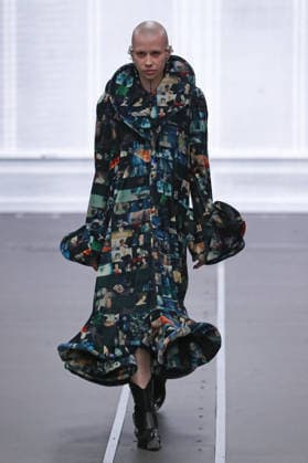 PFW - Anrealage Fecales Runway A model walks the runway during the Anrealage Womenswear Fall Winter 2026-2027 show as part of Paris Fashion Week on March 03, 2026 in Paris, France. Photo by Alain Gil Gonzalez ABACAPRESS.COM Paris France  Copyright: xGonzalezxAlain-Gil ABACAx