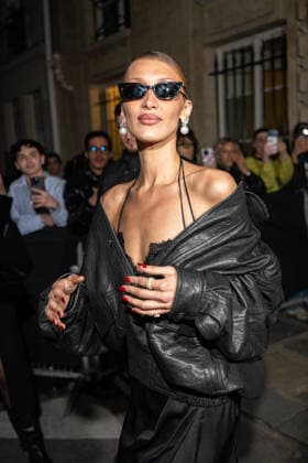 Bella Hadid in Paris on the sidelines of the Womens Ready to Wear Fall Winter 2026 2027 Fashion Week PFW on March 3, 2026 Pierre Perusseau Bestimage Celebs in Paris on the sidelines of the Womens Ready to Wear Fall Winter 2026 2027 Fashion Week PFW on March 3, 2026 Paris France  Copyright: xPierrexPerusseaux xBestimagexPierrexPerusseaux xBestimagex