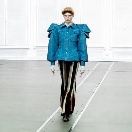 Paris fashion week Womenwear FALL WINTER 2026 2027 ANREALAGE 3rd March 2026 sylvie lefort photography MAXPPP 03 03 2026 @sylvie Lefort Photography MAXPPP 03 03 26 Models present creations from the Womenswear FALL WINTER 2026 2027collection by ANREALAGE during the Paris Fashion Week, in Paris, France 3rd March 2026 The presentation of the Womens collections from March 2nd to March 10th 26  Copyright: xMAXPPPxsylviexlefortxphotographyx LFR202603041425 LFR202603041425