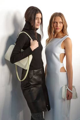 PFW - Courreges - Backstage - Womenswear Luiza Perote and Angelina Kendall poses backstage prior to the Courrèges Womenswear Fall Winter 2026-2027 show as part of Paris Fashion Week on March 04, 2026 in Paris, France. Photo by Gonzalez Alain-Gil ABACAPRESS.COM Paris Ile-de-France France  Copyright: xGonzalezxAlain-Gil ABACAx