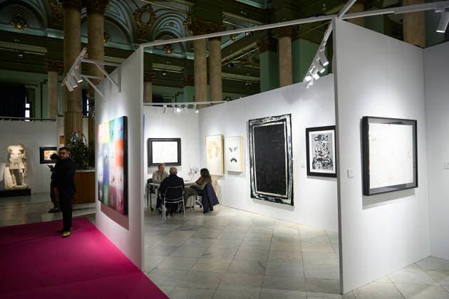 Ayuso inaugurates the IX Salón de Arte Moderno Inauguration of the IX Salón de Arte Moderno SAM 2026 , at the Salón de Baile del Círculo de Bellas Artes, on March 4, 2026, in Madrid Spain The exhibition, which can be visited from March 8, has established itself as the second most visited fair of the Madrid Art Week, Its uniqueness lies in its format, inspired by the old Parisian salons, which is close, informative and didactic, where dealers and experts share with the public the context and relevance of each piece 04 MARCH 2026 ART EXHIBITION Jesús Hellí Madrid Madrid Espana Copyright: xJesusxHellinx 7337461