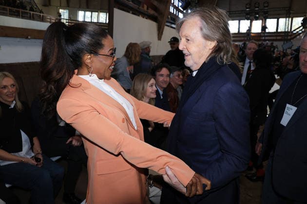 PFW - Stella McCartney Front Row Oprah Winfrey and Paul McCartney on the front row of the Stella McCartney fashion show during Paris Fashion Week on March 4, 2026 in Paris, France. Photo by Jerome Domine ABACAPRESS.COM Paris France  Copyright: xDominexJerome ABACAx