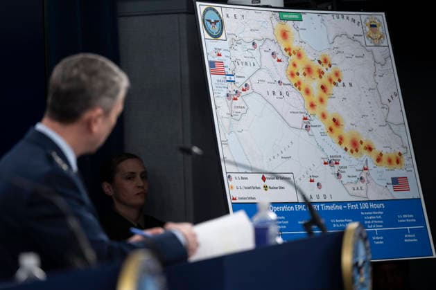March 4, 2026, Washington, Dc, United States of America: U.S. Joint Chiefs of Staff Chair Gen. Dan Caine, points to a map showing bomb strikes on Iran during a press briefing to discuss Operation Epic Fury at the Pentagon, March 4, 2026, in Washington, D.C. Washington United States of America - ZUMAp138 20260304_zaa_p138_016 Copyright: xPo1xAlexanderxKubitza Dodx