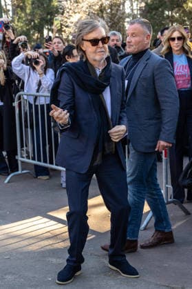 PFW Stella McCartney Outside Arrivals NB Paul McCartney arrived at the Stella McCartney Womenswear Fall Winter 2026-2027 show as part of Paris Fashion Week on March 04, 2026 in Paris, France. Photo by Nasser Berzane ABACAPRESS.COM Paris France  Copyright: xBerzanexNasser ABACAx