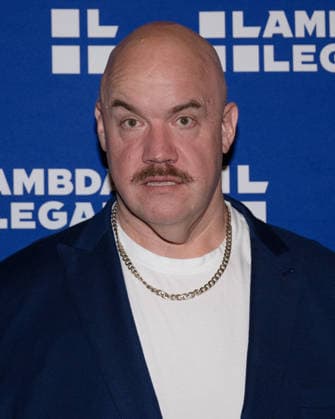 March 4, 2026, Beverly Hills, California, USA: American actor, comedian, and writer GUY BRANUM attends Lambda LegalÃ¢â‚¬â ¢s Stand Up for Equality. Beverly Hills USA - ZUMAb173 20260304_aap_b173_021 Copyright: xBillyxBennightx