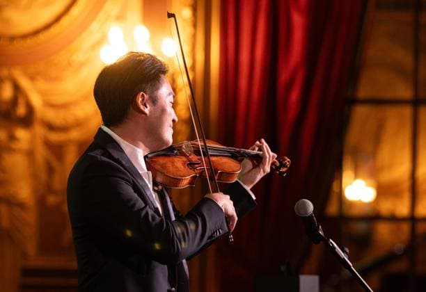 March 4, 2026, Bronx, New York, USA: Ray Chen performs during Lang Lang International Music Foundation bi-annual gala at Metropolitan Club in New York, NY on March 4, 2026. Bronx USA - ZUMAr339 20260304_znp_r339_086 Copyright: xLevxRadinx