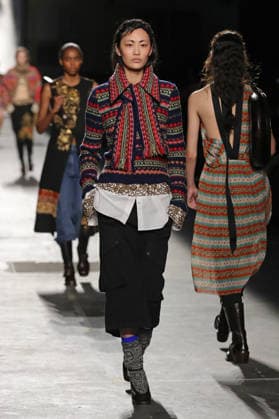 PFW - Dries Van Noten Runway A model walks the runway during the Dries Van Noten Womenswear Fall Winter 2026-2027 show as part of Paris Fashion Week on March 04, 2026 in Paris, France. Photo by Alain Gil Gonzalez ABACAPRESS.COM Paris France  Copyright: xGonzalezxAlain-Gil ABACAx