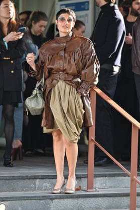 PFW Chloe Outside Arrivals Mabel arriving at the Chloeshow during Fashion Week in Paris, France on March 5, 2026. Photo by Julien Reynaud APS-Medias ABACAPRESS.COM Paris France  Copyright: xReynaudxJulien APS-Medias ABACAx
