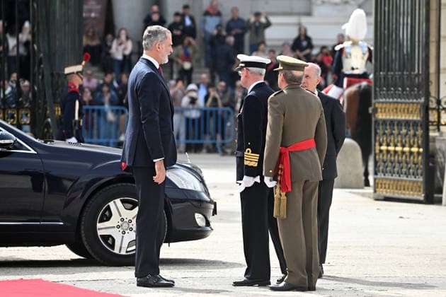 The King and Queen of Spain receive with honors the Grand Dukes of Luxembourg at the Royal Palace King Felipe VI on his arrival at the reception with honors for the Grand Dukes of Luxembourg at the Royal Palace, on March 5, 2026, in Madrid Spain The Grand Dukes of Luxembourg began their reign in October last year, following the abdication of Henry of Luxembourg in favor of his son KING DUCHESSES OF LUXEMBOURG José Madrid Madrid Madrid Spain  Copyright: xJosÃ xOlivax 7340161