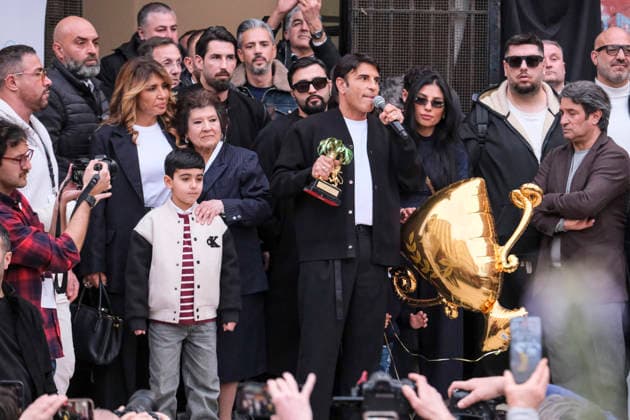 Celebration in Naples for Sal Da Vinci After Victory at the Sanremo Festival After his victory at the Sanremo Festival, Sal Da Vinci returns to Naples and performs in his neighbourhood. The party, which lasted about half an hour, took place on the steps of the first municipality headquarters in Largo Torretta, Chiaia: the singer appeared before the public to the tune of Per sempre si, sung and danced to by hundreds of people. _ABP4846 Copyright: xAntonioxBalascox