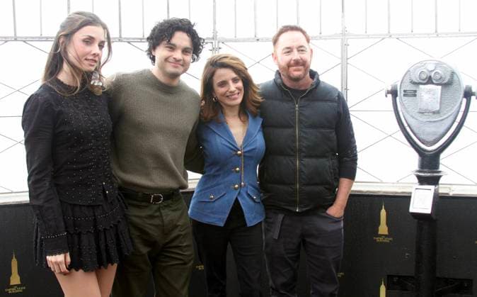 Entertainment Bilder des Tages RECORD DATE NOT STATED Max Burkholder, Alanna Ubach, Scott Grimes, and Giorgia Whigham visit Empire State Building for a photo opportunity to celebrate the premiere TED Season 2. (NEW) Max Burkholder, Alanna Ubach, Scott Grimes, and Giorgia Whigham visit Empire State Building for a photo opportunity to celebrate the premiere TED Season 2. March 5, 2026, New York, USA: (L-R) Giorgia Whigham, Max Burkholder, Alanna Ubach and Scott Grimes visit the Empire State Building Observatory for a photo opportunity to celebrate the premiere TED Season 2 on Thursday, March 5 only on Peacock. Credit: Niyi Fote Thenews2 (Foto: Niyi Fote Thenews2 imago images) Max Burkholder, Alanna Ubach, Scott Grimes, and Giorgia Whigham visit Empire State Building for a photo opportunity to ce Copyright: xNiyixFotex