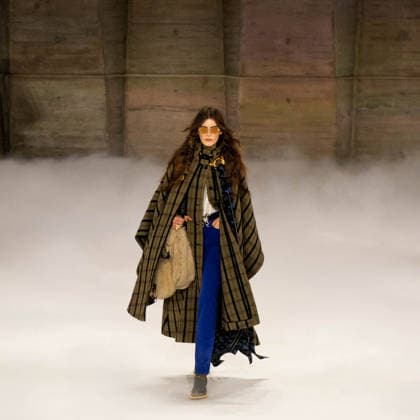 Paris fashion week Womenwear FALL WINTER 2026 2027 CHLOE 5th March 2026 sylvie lefort photography MAXPPP 05 03 2026 @sylvie Lefort Photography MAXPPP 05 03 26 Models present creations from the Womenswear FALL WINTER 2026 2027collection by CHLOE during the Paris Fashion Week, in Paris, France 5th March 2026 The presentation of the Womens collections from March 2nd to March 10th 26  Copyright: xMAXPPPxsylviexlefortxphotographyx LFR202603055164 LFR202603055164