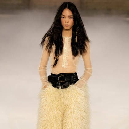 Paris fashion week Womenwear FALL WINTER 2026 2027 CHLOE 5th March 2026 sylvie lefort photography MAXPPP 05 03 2026 @sylvie Lefort Photography MAXPPP 05 03 26 Models present creations from the Womenswear FALL WINTER 2026 2027collection by CHLOE during the Paris Fashion Week, in Paris, France 5th March 2026 The presentation of the Womens collections from March 2nd to March 10th 26  Copyright: xMAXPPPxsylviexlefortxphotographyx LFR202603055191 LFR202603055191