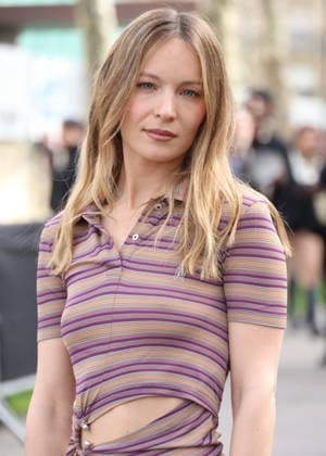 Guest aux arrivées au défilé Rabanne Collection Femme Prêt à Porter Automne Hiver 2026 2027 lors de la Fashion Week de Paris PFW à lUnesco, à Paris, France, le 5 mars 2026 Denis Guignebourg Bestimage Arrivals at the Rabanne Womens Ready to Wear Fall Winter 2026 2027 show during Paris Fashion Week PFW at UNESCO, Paris, France, on March 5, 2026 Paris France  Copyright: xDenisxGuignebourgx xBestimagexDenisxGuignebourgx xBestimagex