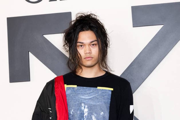 PFW - Off White Photocall Musician Travas Alan Feneley alias Feng attends the Off-White Womenswear Fall Winter 2026-2027 show as part of Paris Fashion Week (PFW) on March 5, 2026 in Paris, France. Photo by Alexis Jumeau ABACAPRESS.COM Paris France  Copyright: xJumeauxAlexis ABACAx