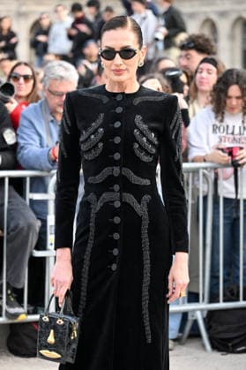 PFW Schiaparelli Outside Arrivals Nieves Alvarez arriving at the Schiaparelli show during Fashion Week in Paris, France on March 5, 2026. Photo by Julien Reynaud APS-Medias ABACAPRESS.COM Paris France  Copyright: xReynaudxJulien APS-Medias ABACAx