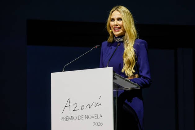 Gala award ceremony of the Azorín Novel Prize 2026 The actress and writer Vanessa Romero intervenes during the award ceremony of the Azorín Novel Prize 2026, on March 5, 2026, in Alicante, Valencian Community Spain The Azorín Novel Prize 2026, endowed with 45 000 euros, celebrates its 33rd edition this Thursday in the Auditorium of the Diputación de Alicante Ten works, selected from 735 originals, opt for the award that reflects the growing presence of thrillers and historical novels in the current narrative 05 MARCH 2026 PREMIO NOVELA LIBRO PREMIO AZORÍN LITERATURA Joaquín P Alicante Comunidad Valenciana Alicante Comunidad Valenciana Spain  Copyright: xJoaquinxP.xReinax 7341777