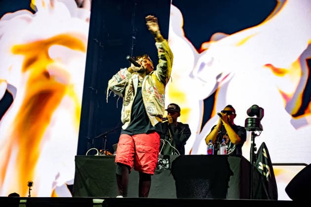 Sean Paul spielt am 5. März 2026 in der QUARTERBACK Immobilien ARENA Leipzig eine Show seiner TIMELESS TOUR. Vor einer fast ausverkauften Halle liefert der Dancehall-Star eine energiegeladene Performance mit seinen bekanntesten Hits, begleitet von DJ und einer aufwändigen Licht- und Videoproduktion, während das Publikum in der Arena tanzt und mitsingt. ï¿¼ Sean Paul Leipzig