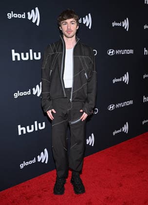 37th Annual GLAAD Media Awards Miles Heizer arriving to the 37th Annual GLAAD Media Awards held at the Beverly Hilton Hotel on March 5, 2026 in Beverly Hills, Ca. Beverly Hills Beverly Hilton Hotel California USA Copyright: xLisaxOConnor xAFF-USA.COMx