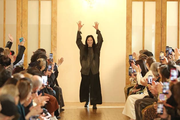 PFW - Uma Wang Runway A model walks the runway during the Uma Wang Womenswear Fall Winter 2026-2027 show as part of Paris Fashion Week on March 05, 2026 in Paris, France. Photo by Alain Gil Gonzalez ABACAPRESS.COM Paris France  Copyright: xGonzalezxAlain-Gil ABACAx
